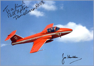 Red Knight Tutor 26154 in Flight